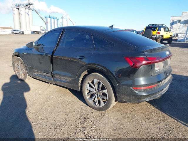 Audi e-tron Premium Plus Quattro