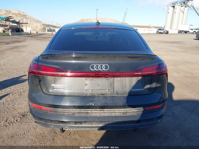 Audi e-tron Premium Plus Quattro