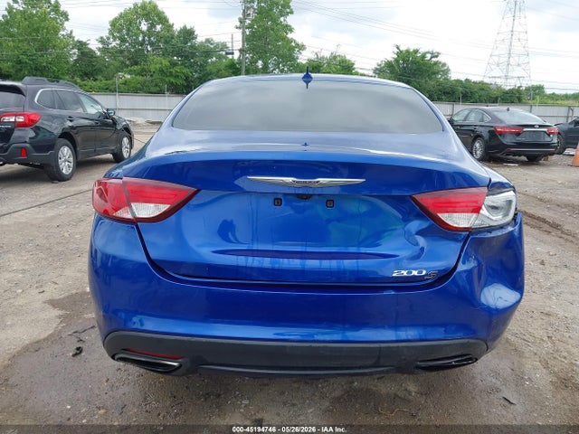 Chrysler 200 S