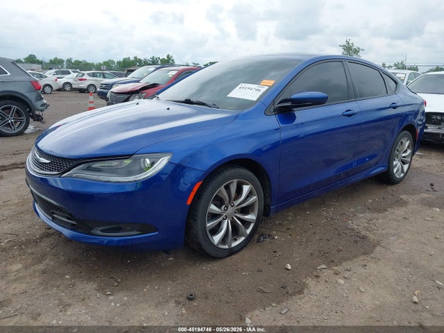 Chrysler 200 S