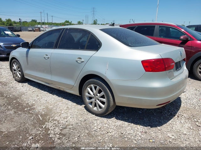 Volkswagen Jetta 2.5l Se