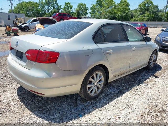 Volkswagen Jetta 2.5l Se