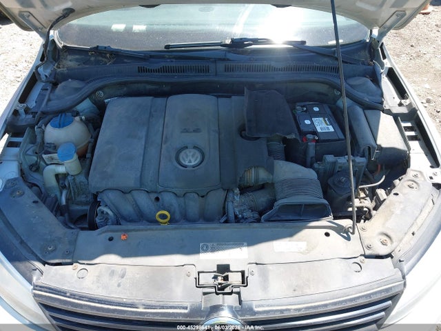 Volkswagen Jetta 2.5l Se