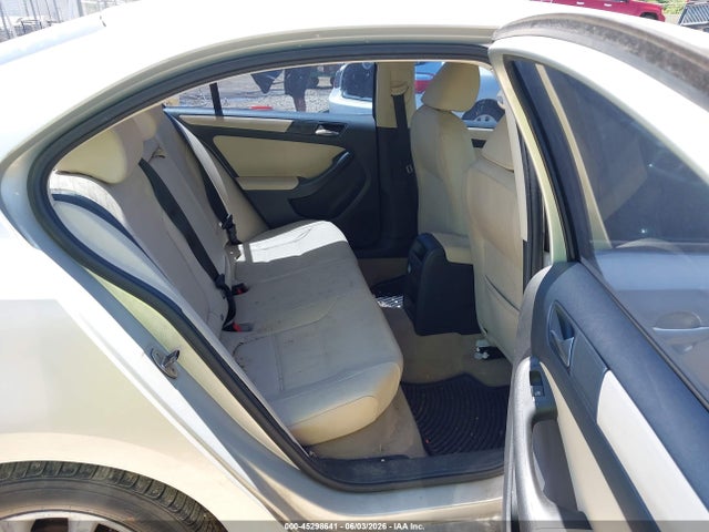 Volkswagen Jetta 2.5l Se