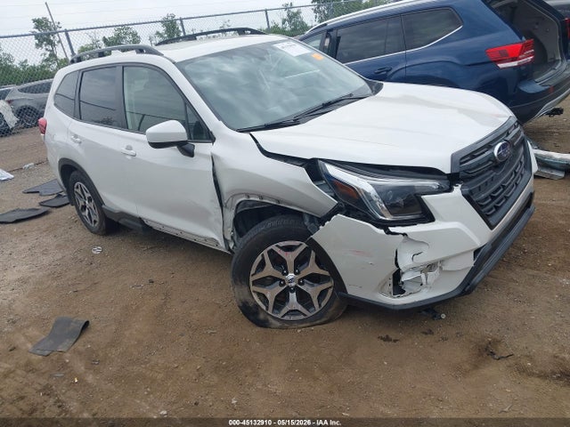 Salvage Subaru Forester Image
