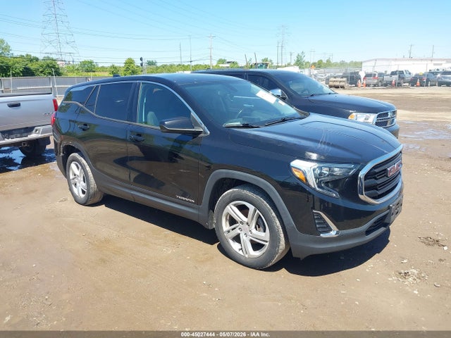 Salvage GMC Terrain Image