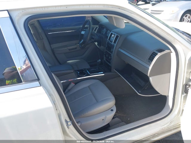 Chrysler 300 Touring