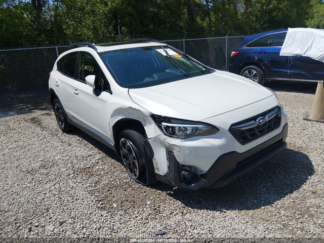 Salvage Subaru Crosstrek Image