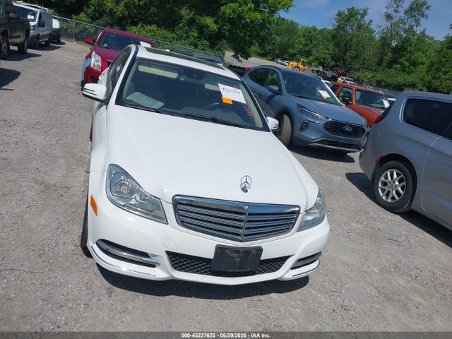 Mercedes-Benz C-Class Luxury 4matic
