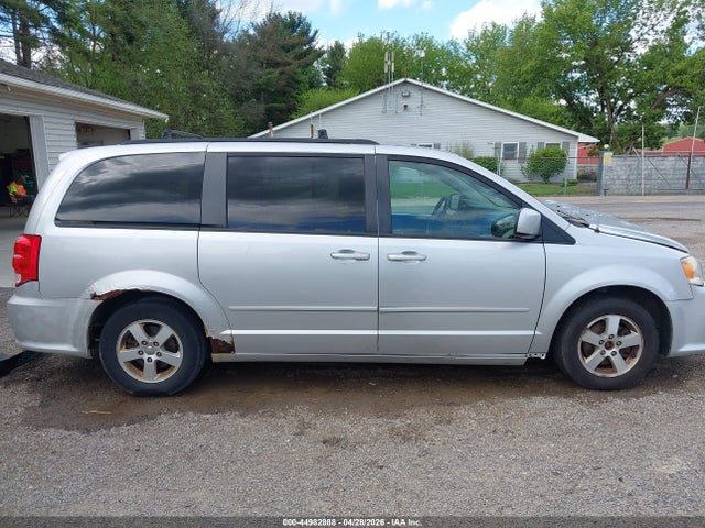 Dodge Grand Caravan Sxt