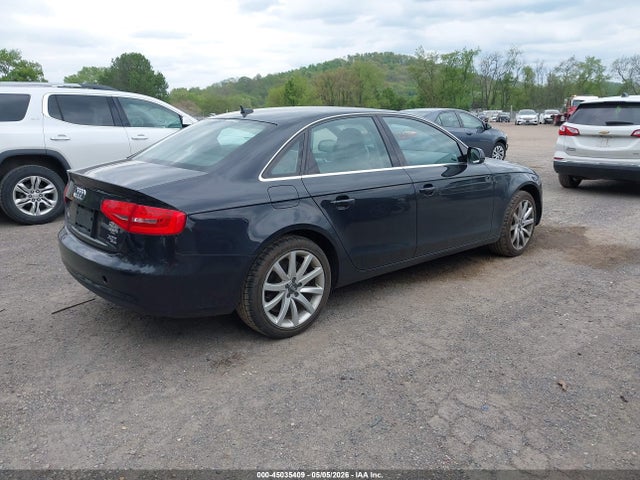 Audi A4 2.0t Premium