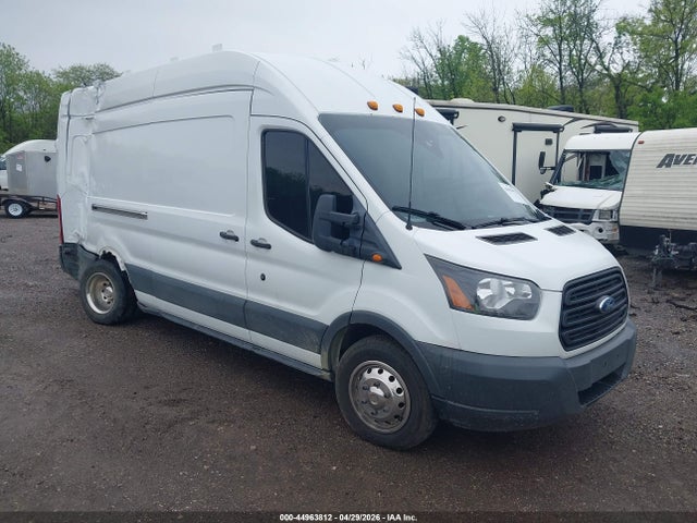 Salvage Ford Transit Image