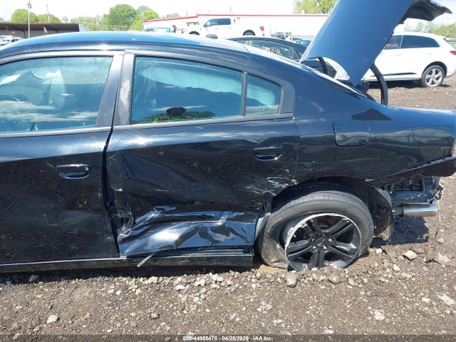 Dodge Charger Sxt Rwd