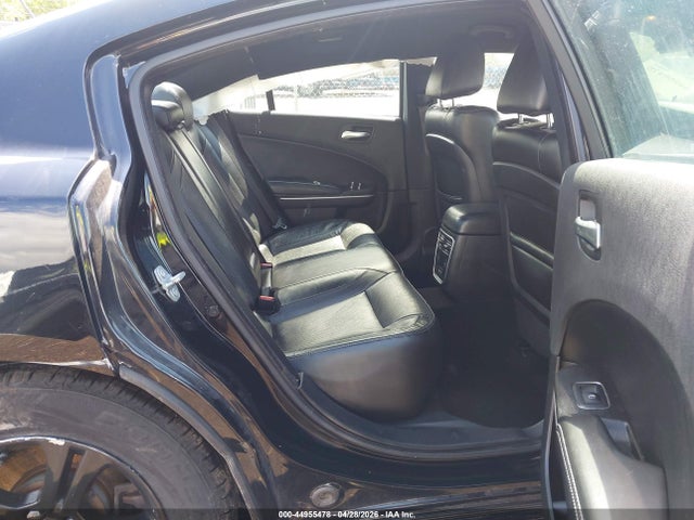 Dodge Charger Sxt Rwd