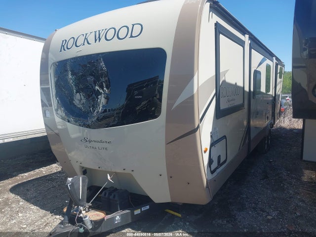 Forest River Rockwood Signature