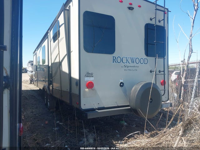 Forest River Rockwood Signature
