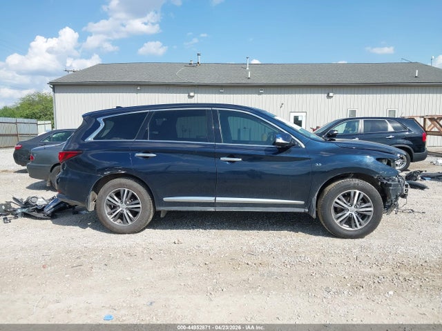 INFINITI Qx Pure