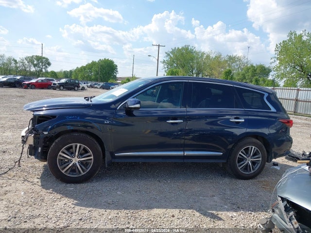 INFINITI Qx Pure