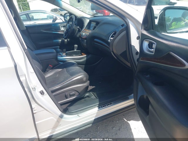 INFINITI Qx
