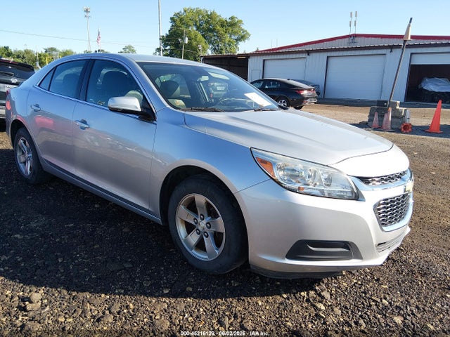 Salvage Chevrolet Malibu Image
