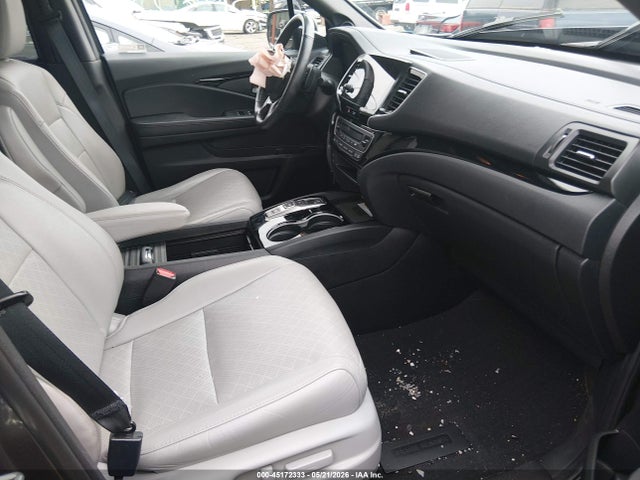 Honda Passport Awd Elite