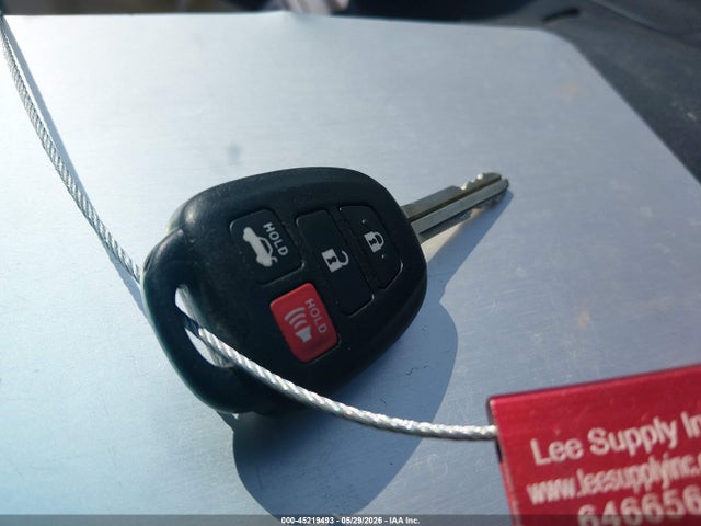 Toyota Camry Xle