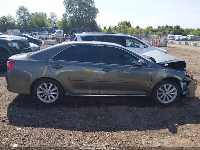 Toyota Camry Xle