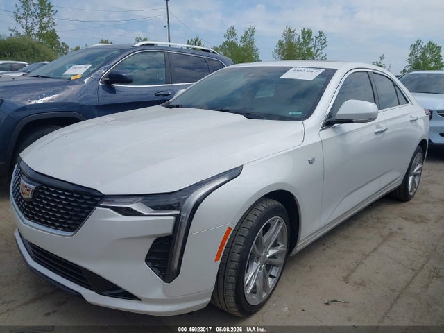 Cadillac CT4 Luxury