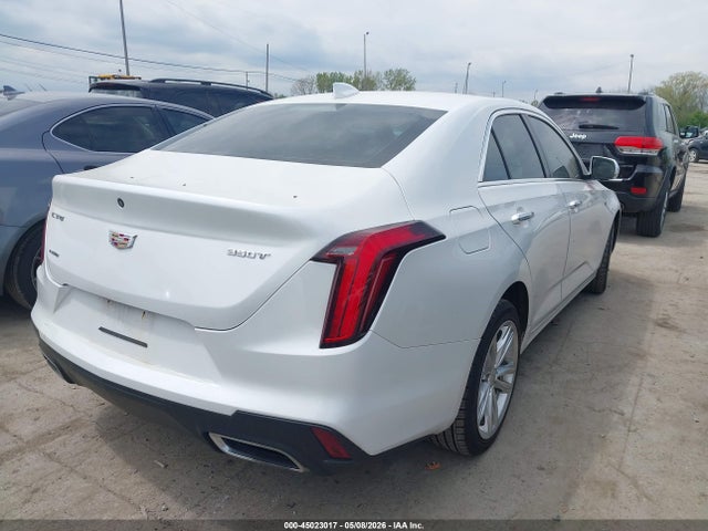 Cadillac CT4 Luxury