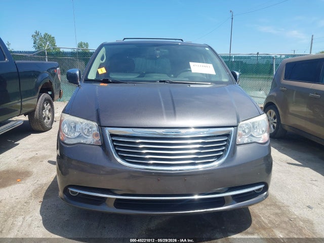 Chrysler Town & Country Touring-l 30th Anniversary