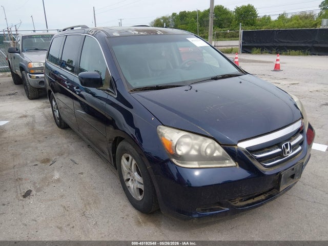 Salvage Honda Odyssey Image