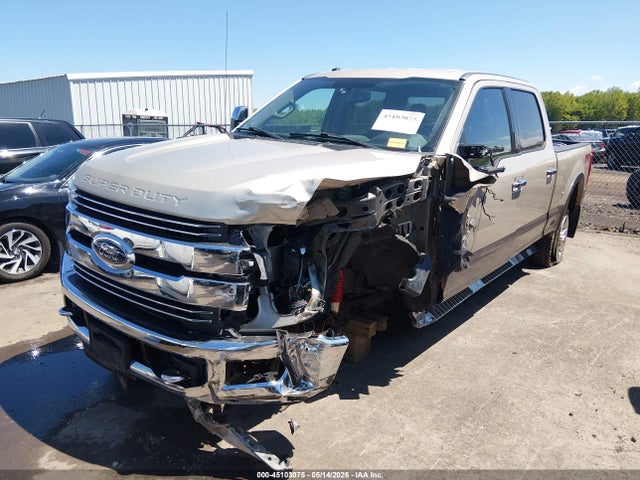 Ford F-250 Lariat