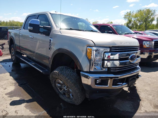 Salvage Ford F-250 Image