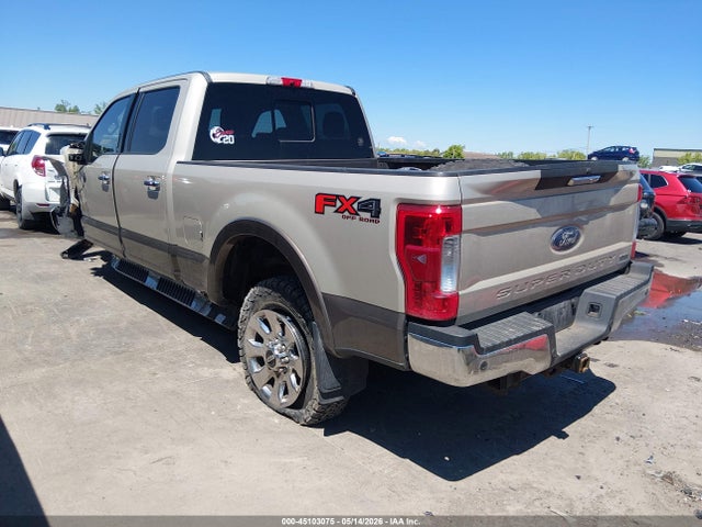 Ford F-250 Lariat