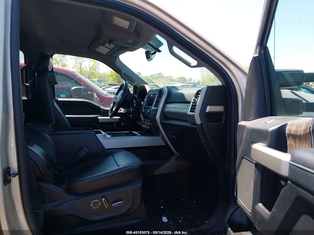 Ford F-250 Lariat