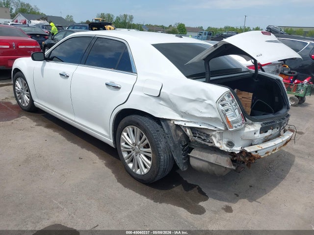Chrysler 300c Awd