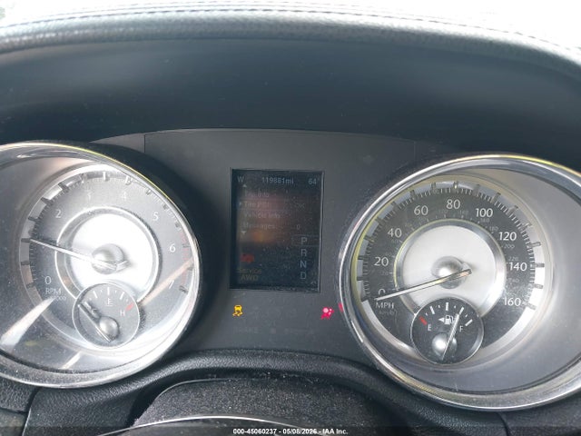 Chrysler 300c Awd