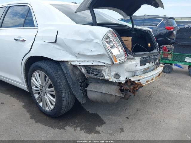 Chrysler 300c Awd