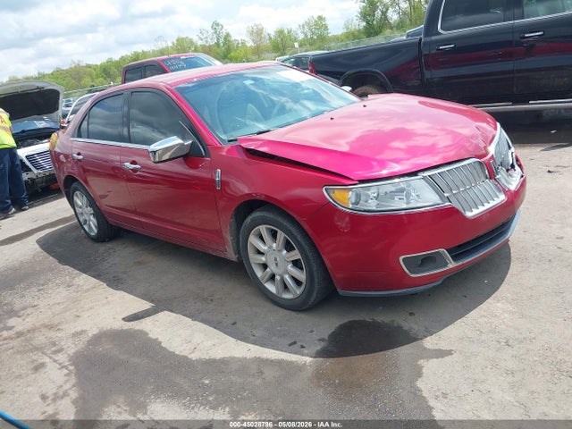 Salvage Lincoln MKZ Image