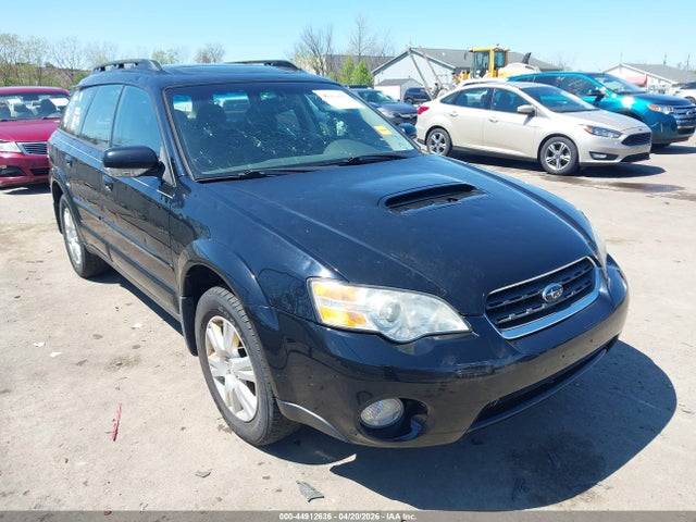 Salvage Subaru Outback Image