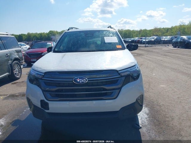 Subaru Forester Premium Hybrid