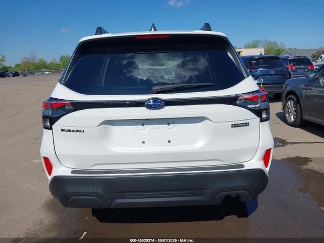 Subaru Forester Premium Hybrid