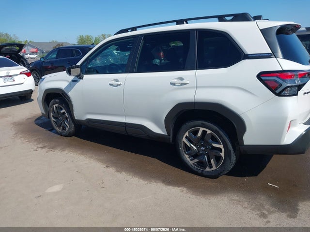 Subaru Forester Premium Hybrid