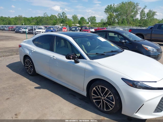 Toyota Camry Xle