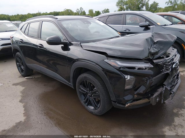 Salvage Chevrolet Trax Image