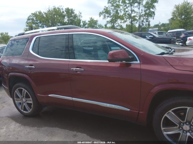 GMC Acadia Denali