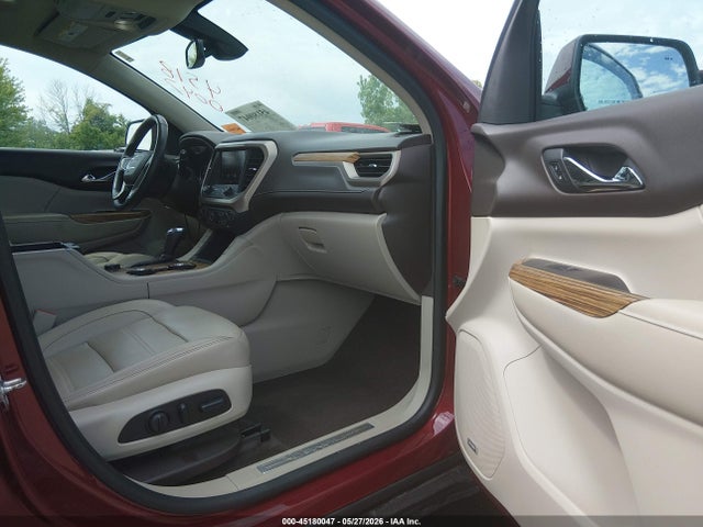 GMC Acadia Denali