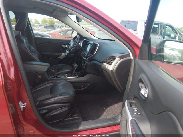 Jeep Cherokee Trailhawk 4x4