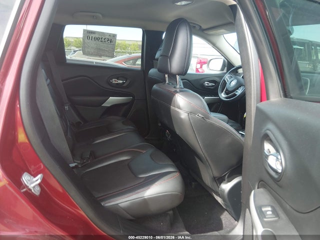 Jeep Cherokee Trailhawk 4x4