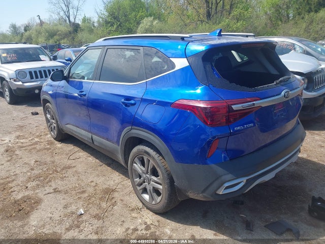 Kia Seltos S